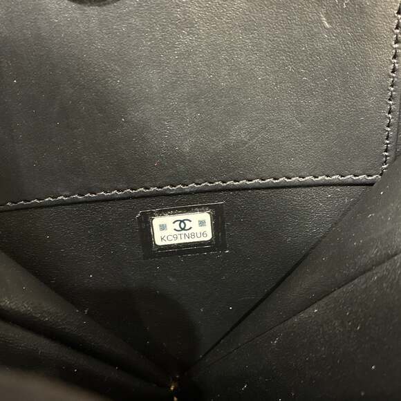 Chanel Double Heart Clutch With Chain #219387C39B - Picture 8 of 8